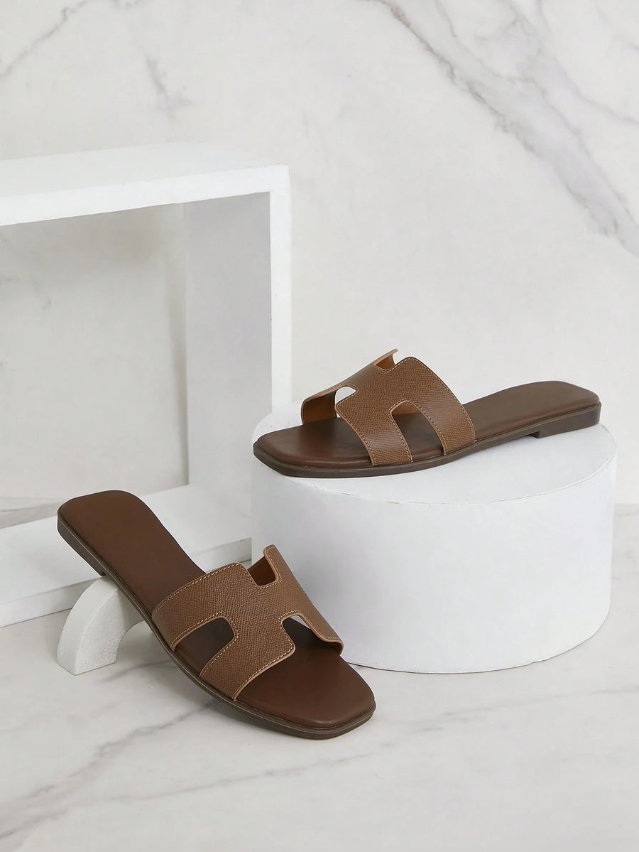 Flat Trap - Low Hermes Brown