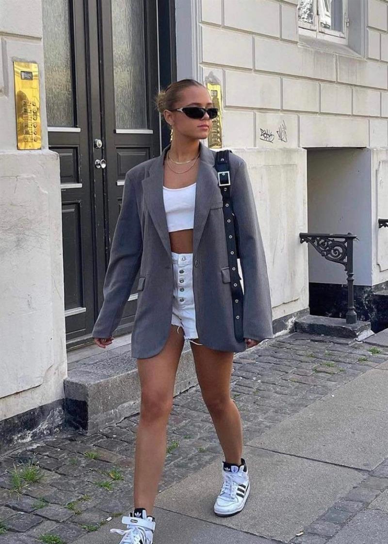 Gray Oversized Blazer