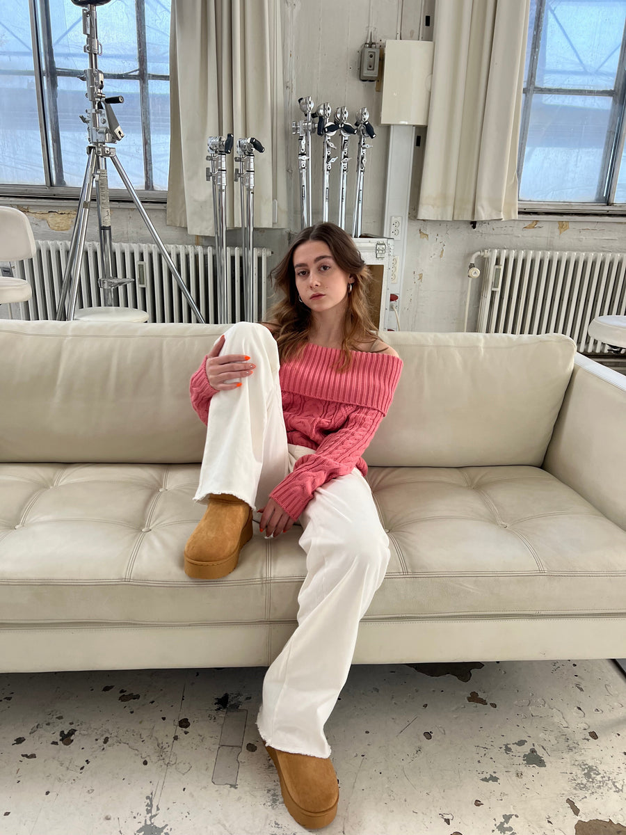 Off-Shoulder Cable Knit Sweater - Pink