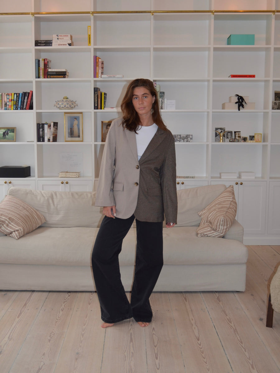 Two-Tone Oversized Blazer