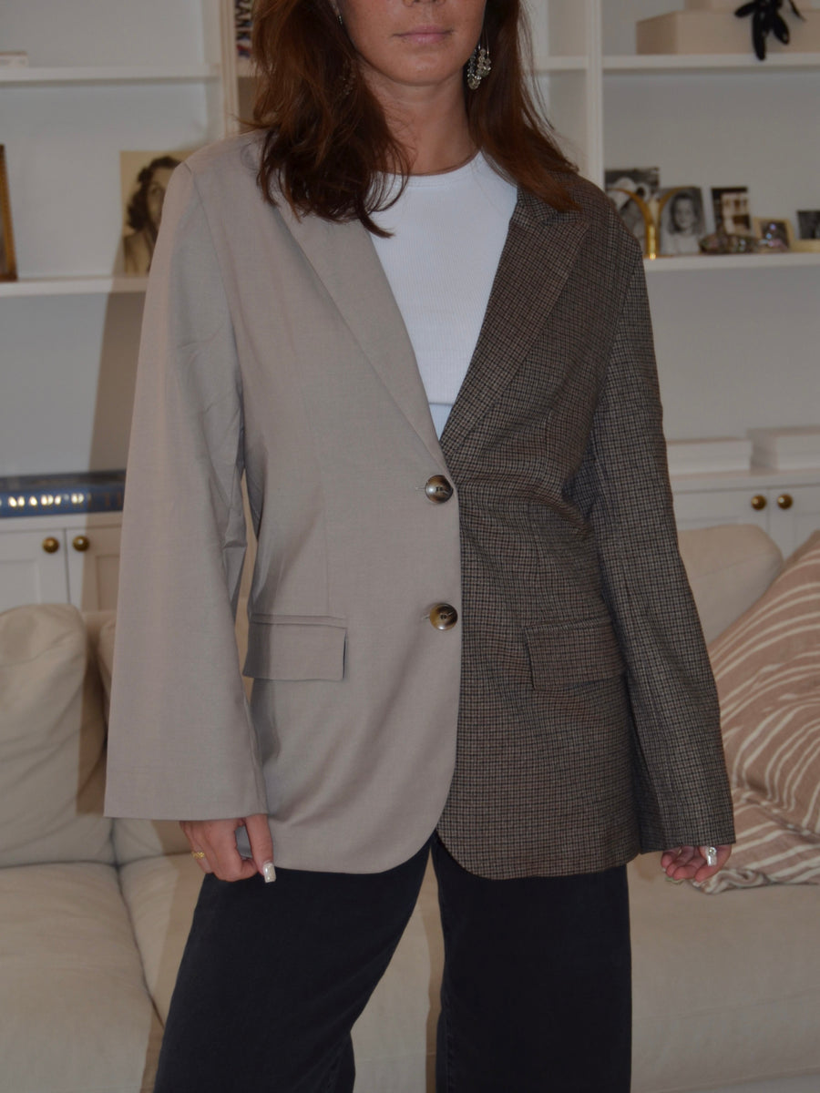Two-Tone Oversized Blazer