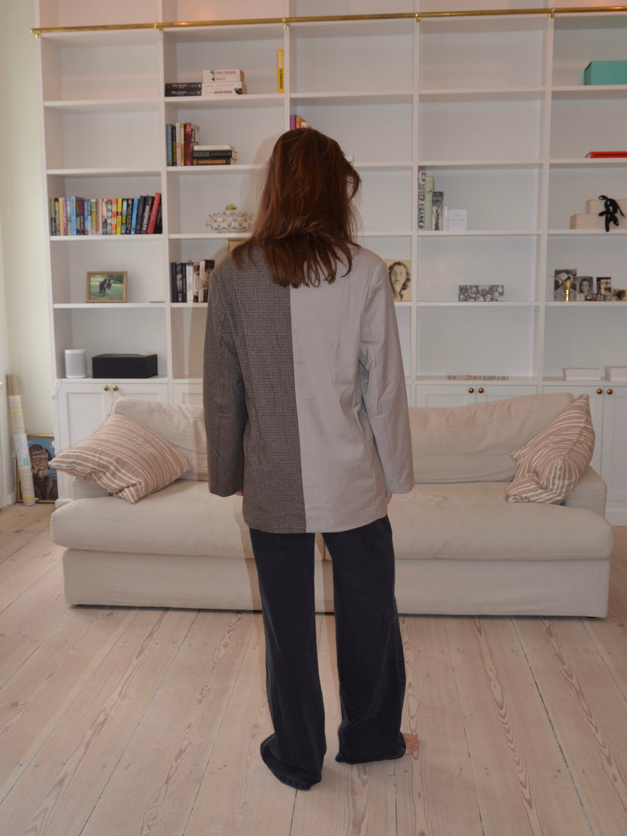 Two-Tone Oversized Blazer