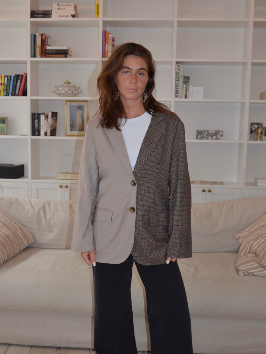 Two-Tone Oversized Blazer