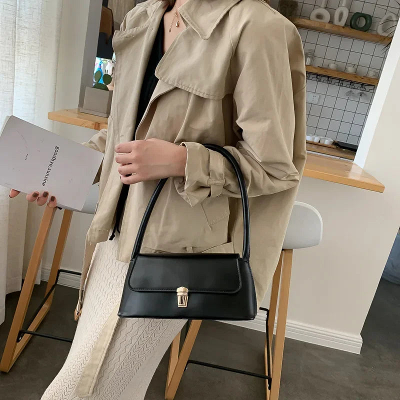 Color Retro Shoulder Bag