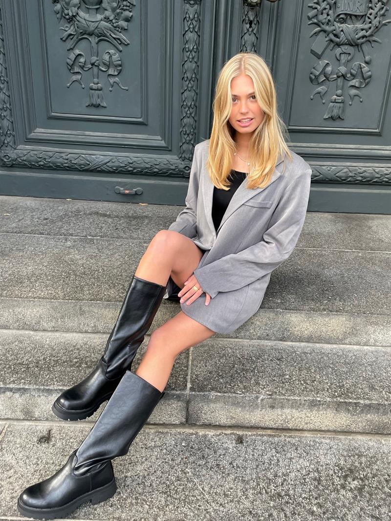 Gray Oversized Blazer