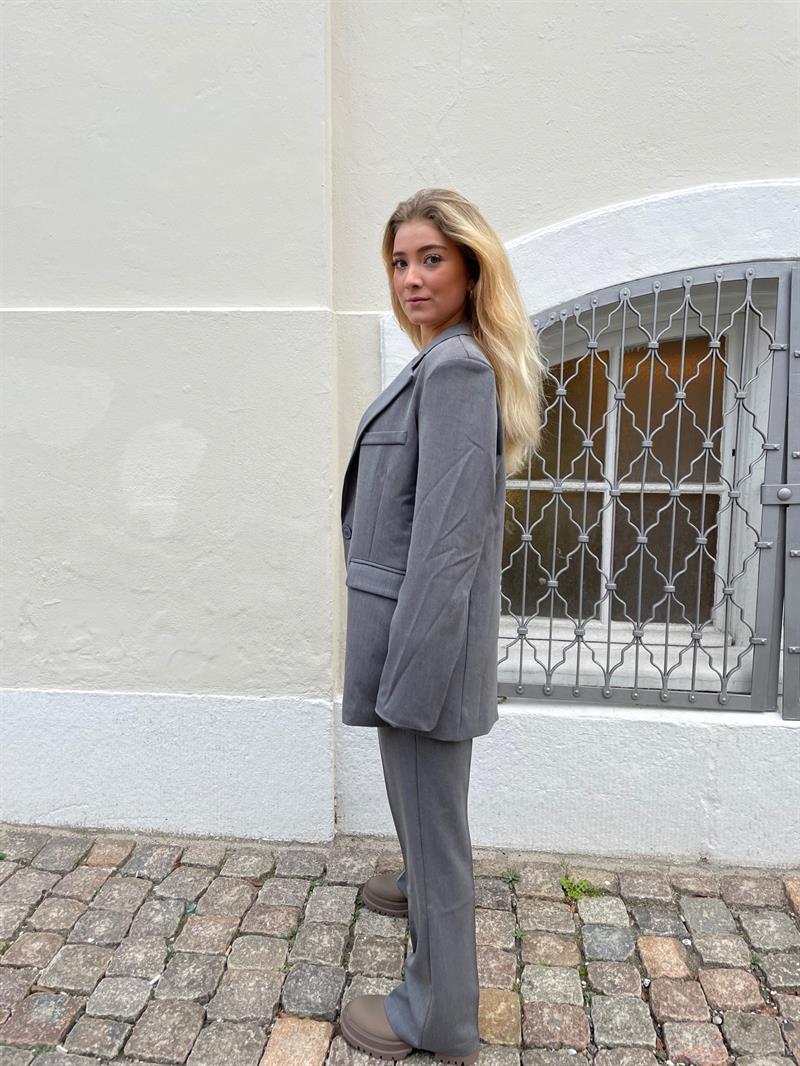 Gray Oversized Blazer