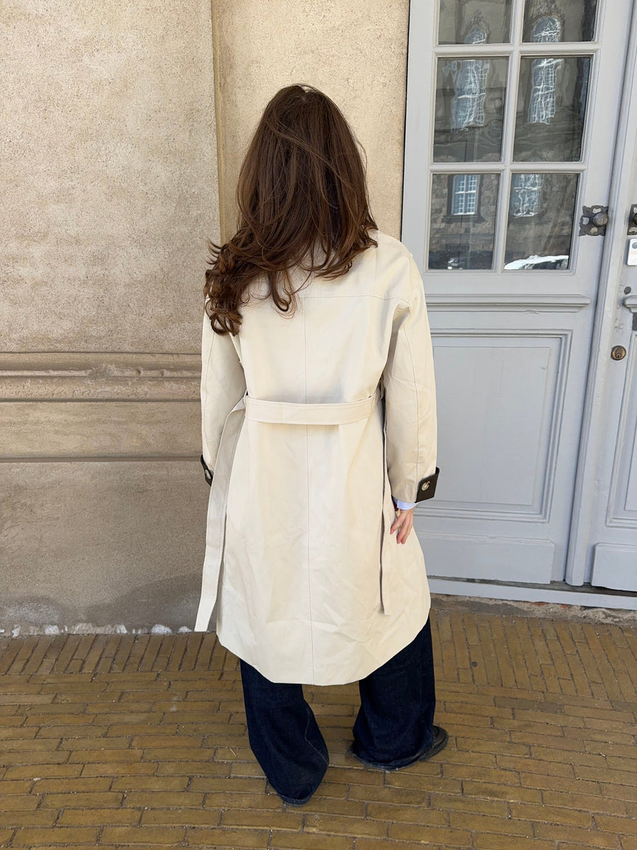 Contrast Cuff Belted Trench Coat